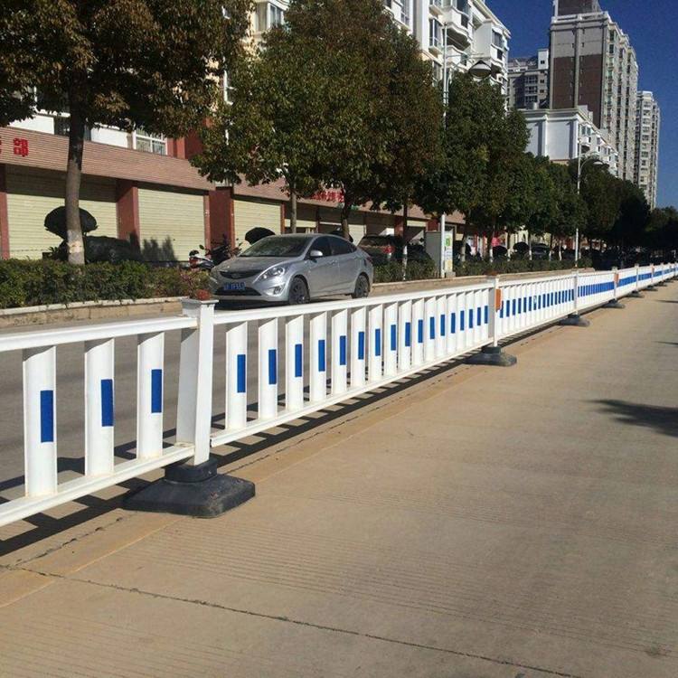 巍山PVC道路护栏